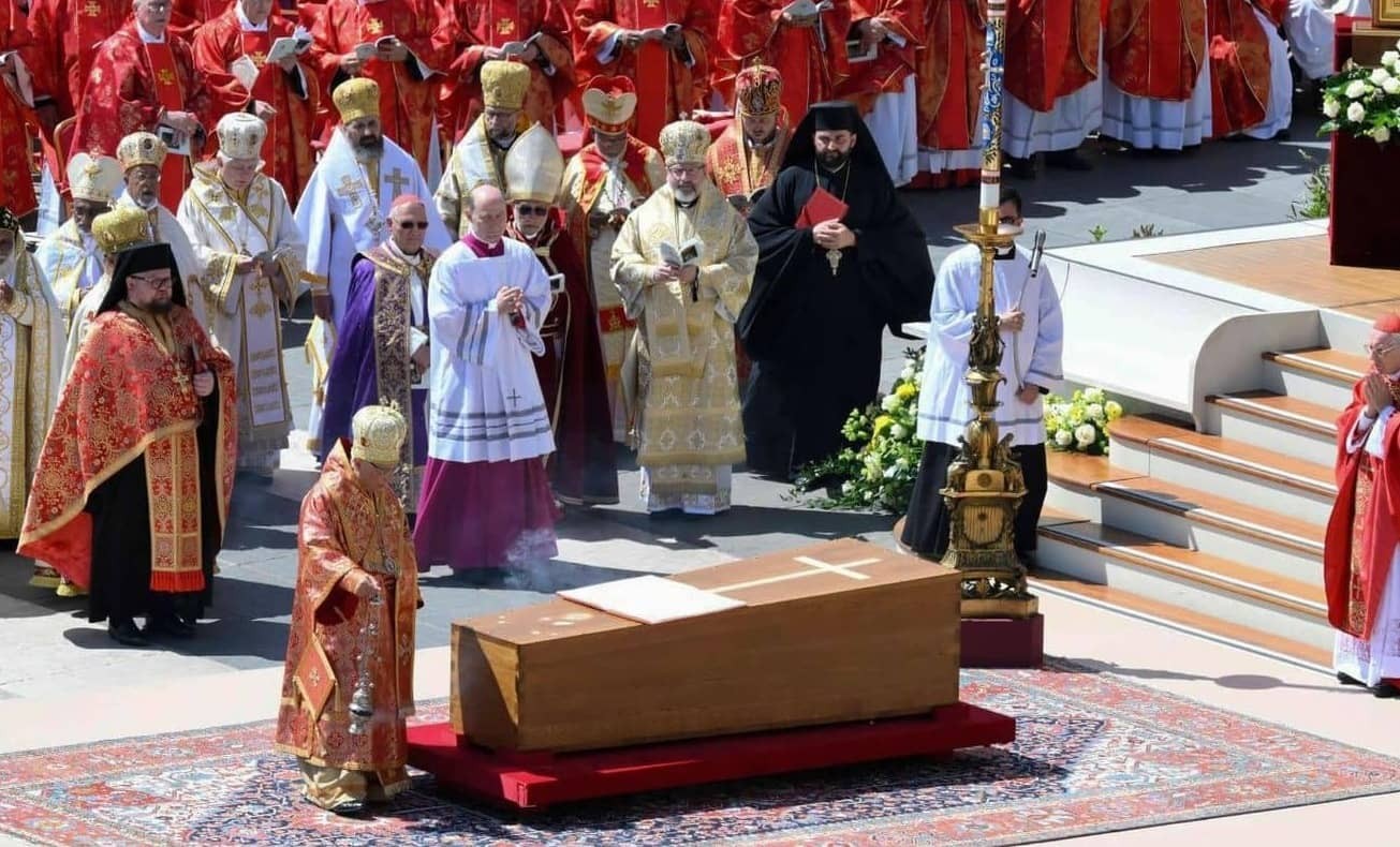 Использование RFID в религиозных учреждениях: модернизация управления потоками людей в храмах и церквях.