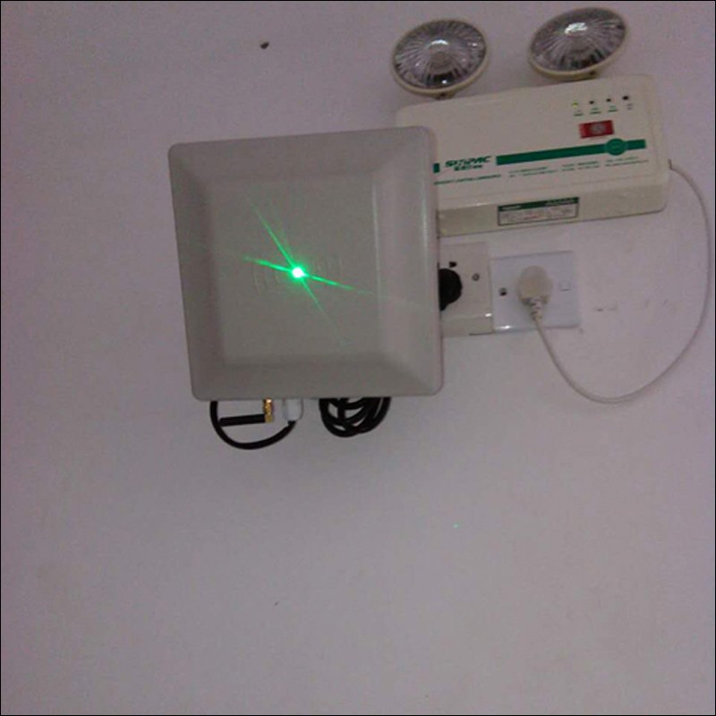 Считыватель среднего диапазона 6M ISO-18000 6C