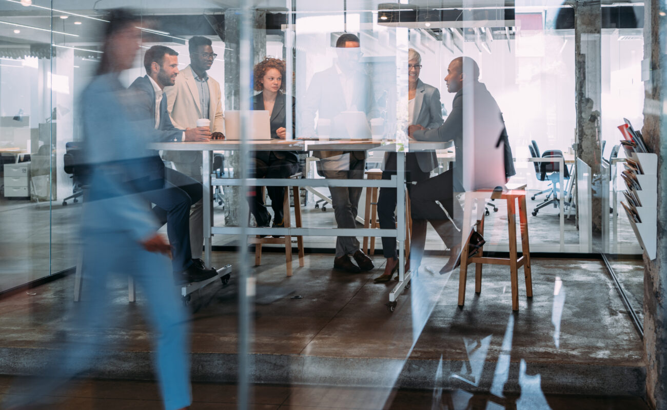 Беспрепятственный доступ, более интеллектуальное управление: RFID меняет представление о безопасности предприятий и мобильности персонала.